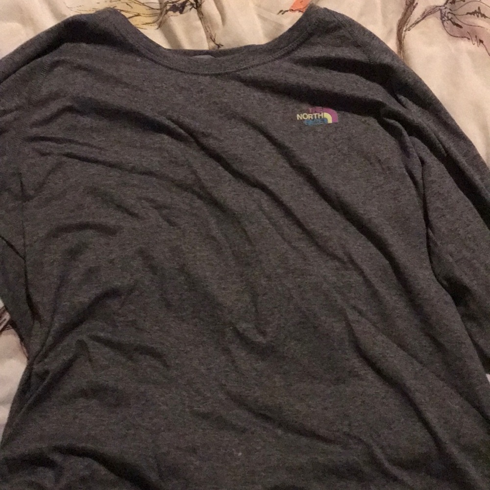 The north face gray long sleeve